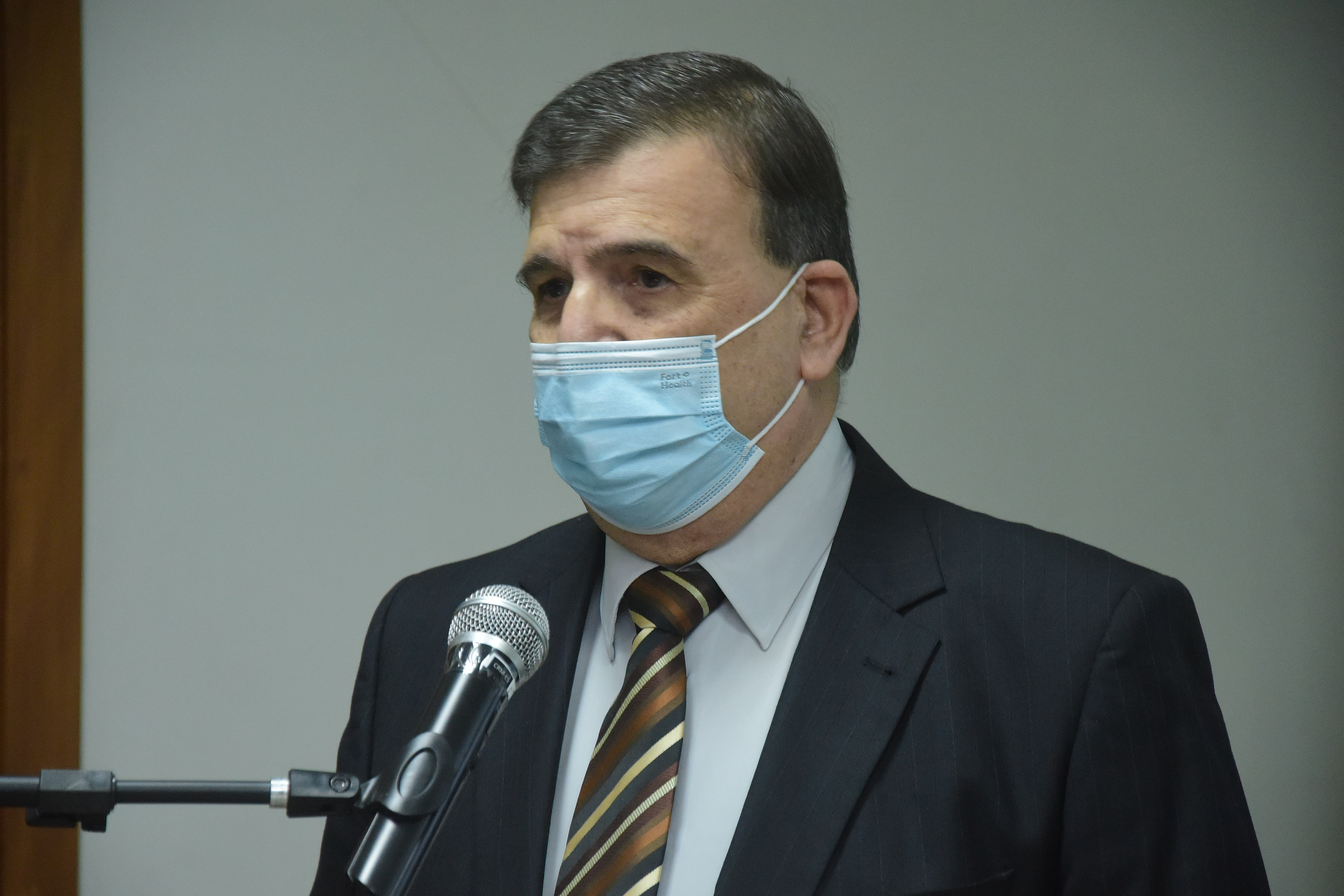 Dr. Joubert de Almeida Esteves